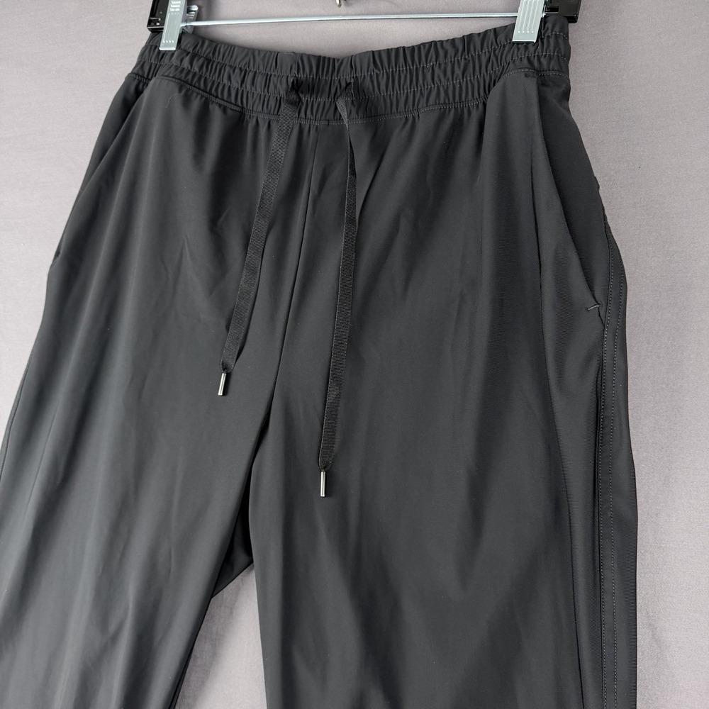 Old Navy SleekTech Go-Dry Jogger Pants Black M Elastic Waist Pockets Lightweight